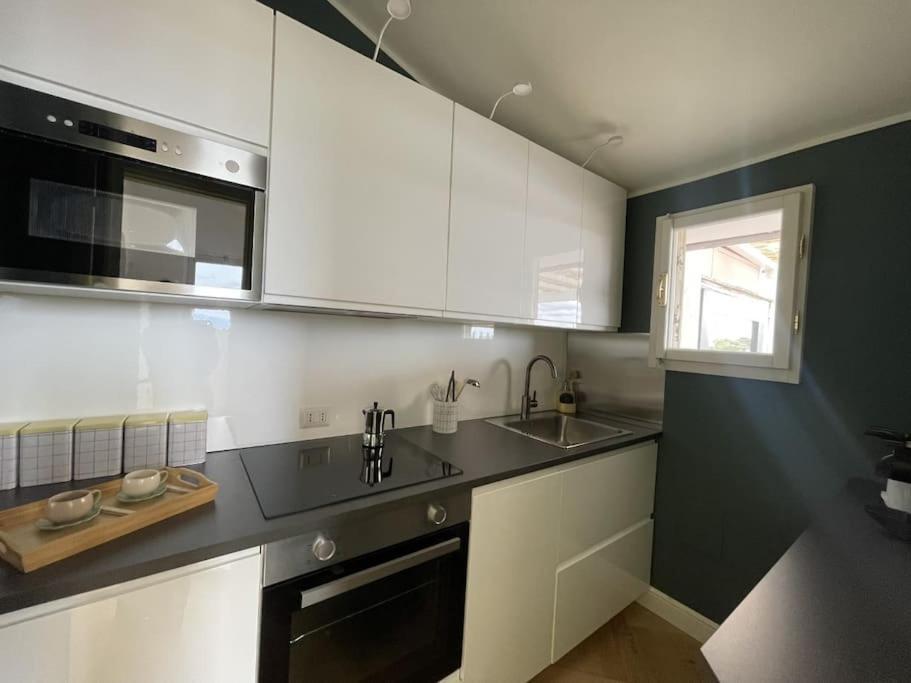 Ultra Stylish Modern Attic Apartment Rome Bagian luar foto